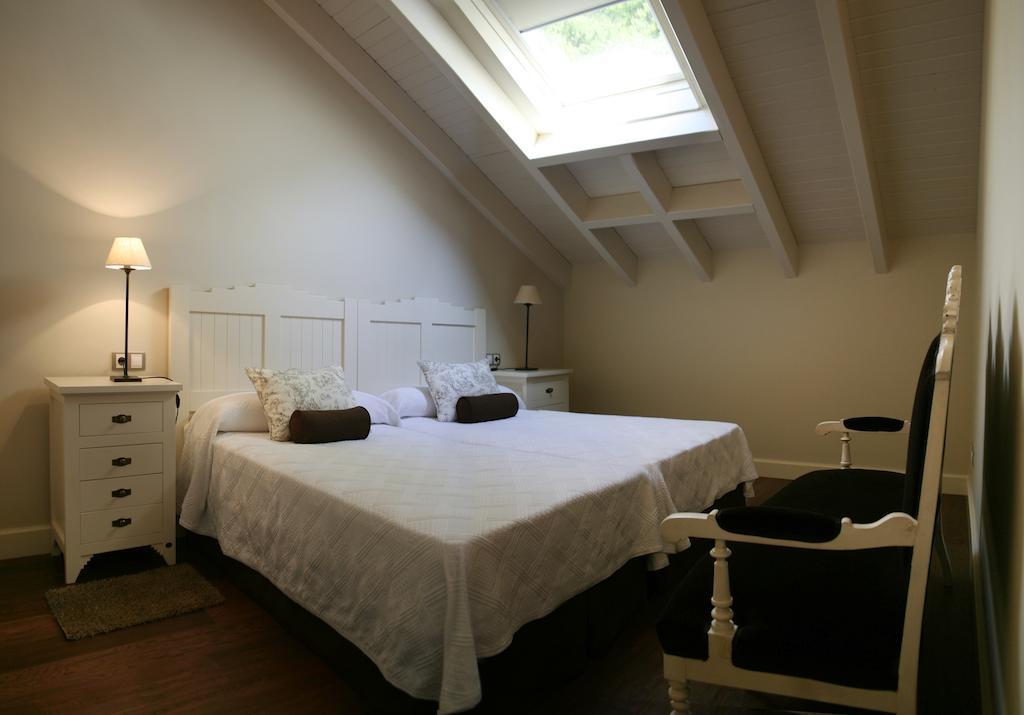Las Casas Rurales Huerta San Benito Villamayor  Pokój zdjęcie